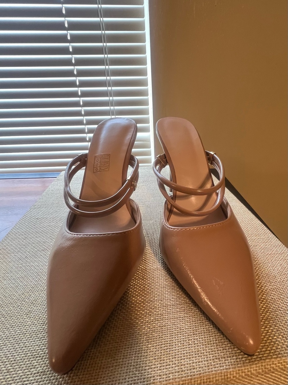 SHEIN Blush Pointed-Toe Double-Strap Slingback Heels - Picture 2 of 3